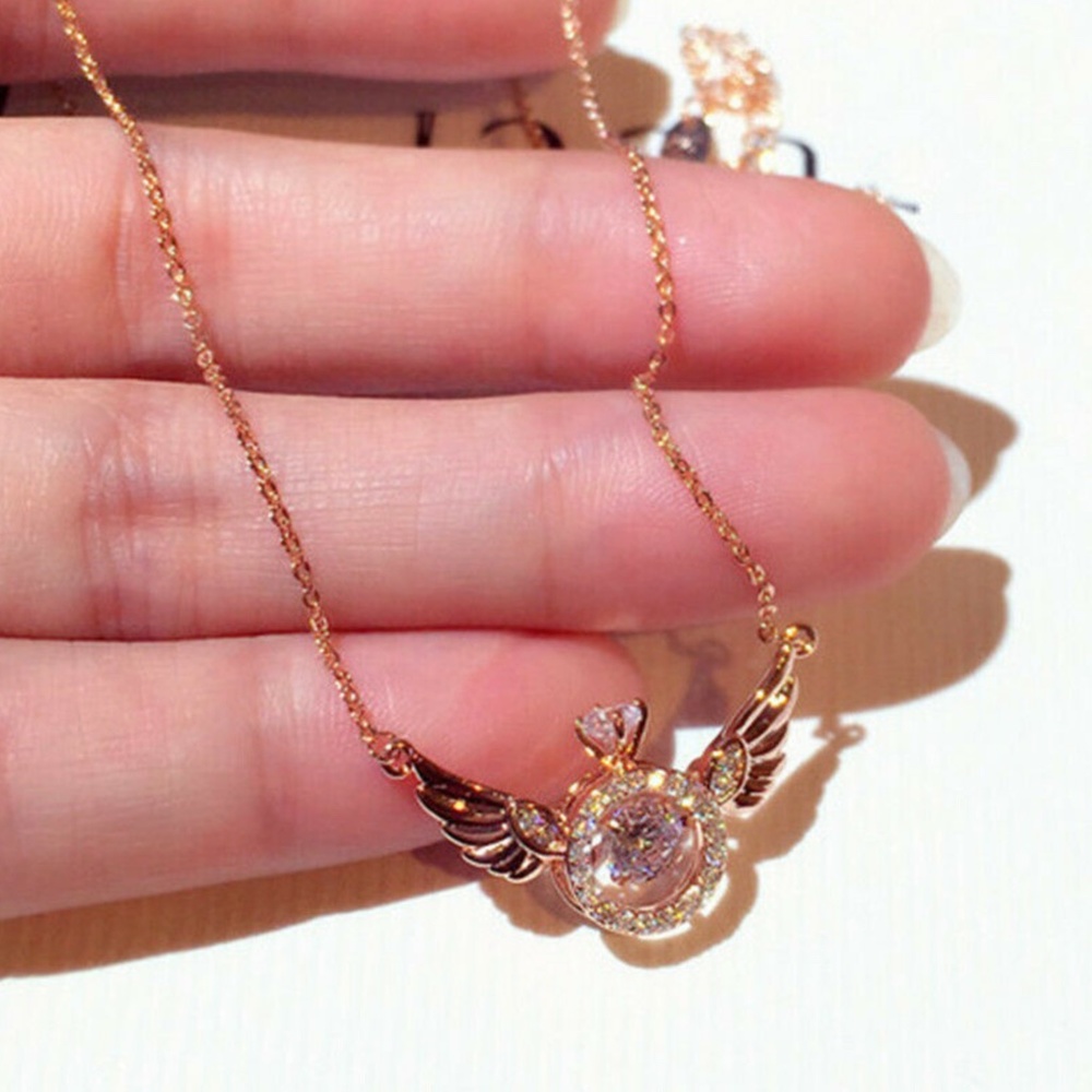 New 18K Gold Angel Wings Pedant Diamond Necklace - Picture 2 of 3